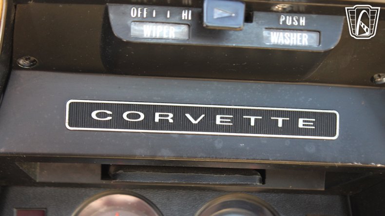 1976 Chevrolet Corvette 119