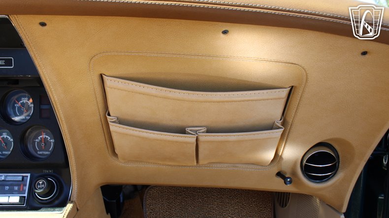 1976 Chevrolet Corvette 126
