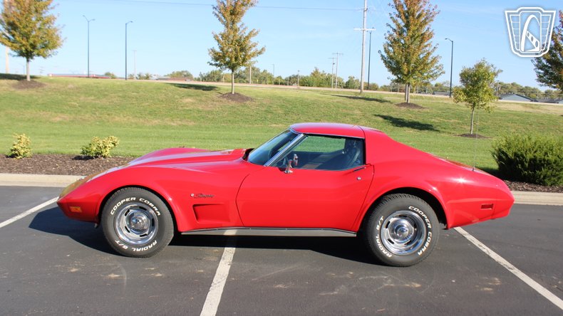 1974 Chevrolet Corvette 23