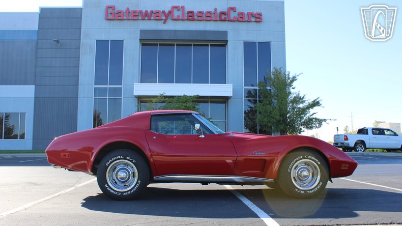 1974 Chevrolet Corvette 35