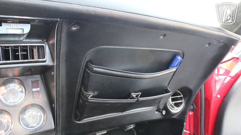 1974 Chevrolet Corvette 121