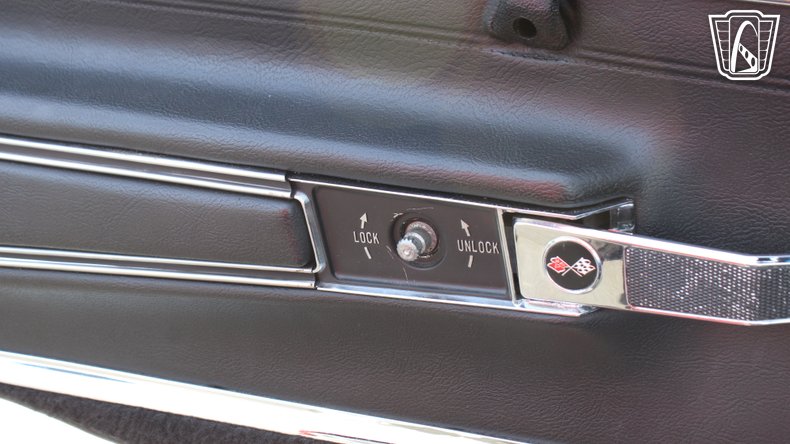 1974 Chevrolet Corvette 124