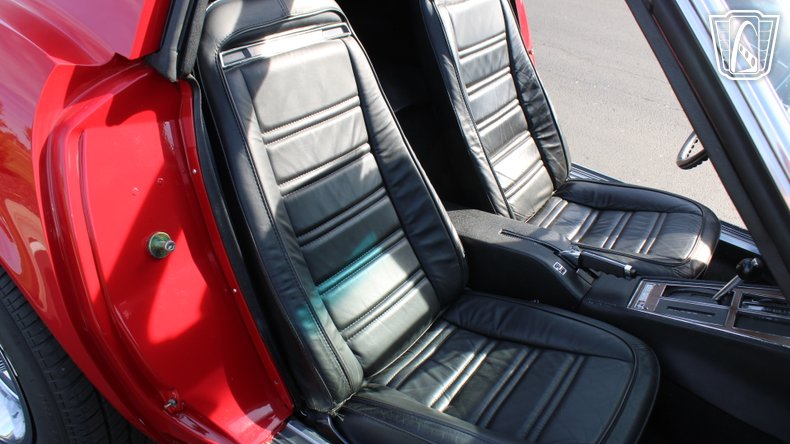 1974 Chevrolet Corvette 17