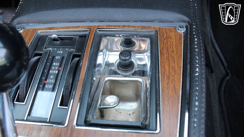 1974 Chevrolet Corvette 131