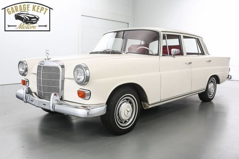 1966 Mercedes-Benz 200D