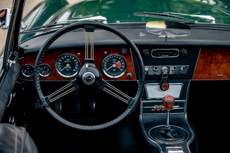 1965 Austin-Healey 3000 15