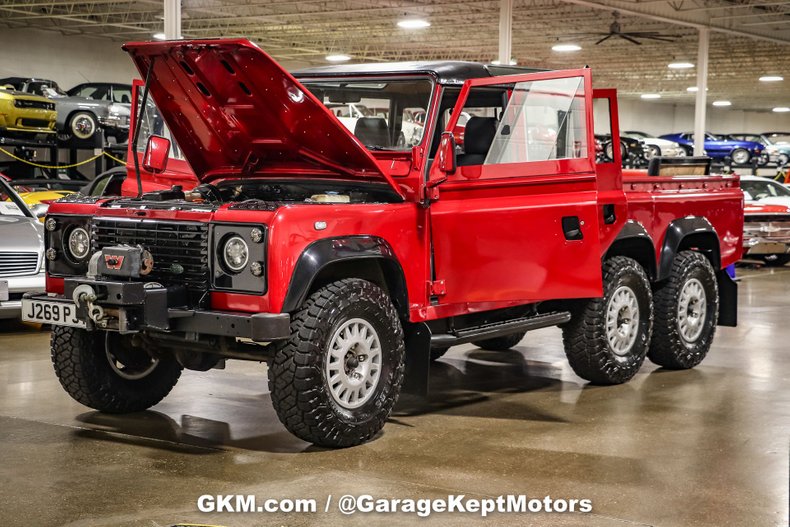 1992 Land Rover Defender 77