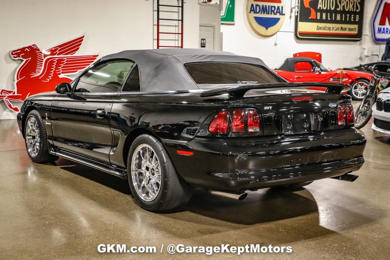 1998 Ford Mustang 11