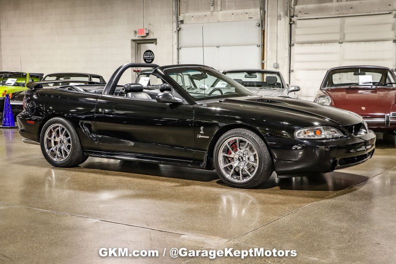 1998 Ford Mustang 32