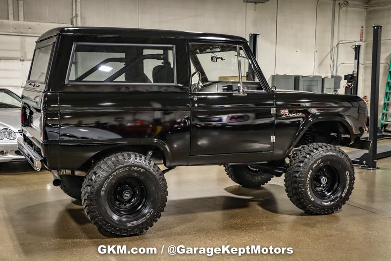 1966 Ford Bronco 29
