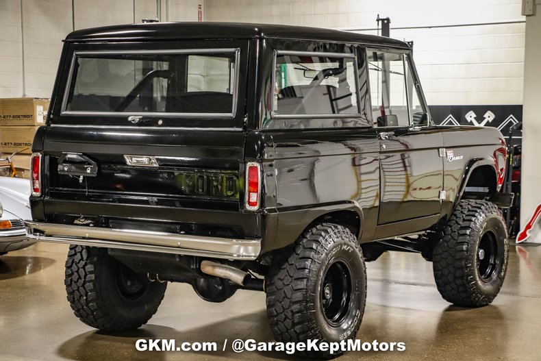 1966 Ford Bronco 25