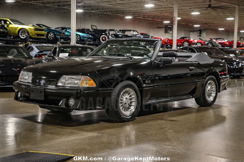 1990 Ford Mustang 46