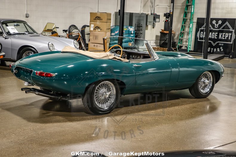 1964 Jaguar E-Type 68