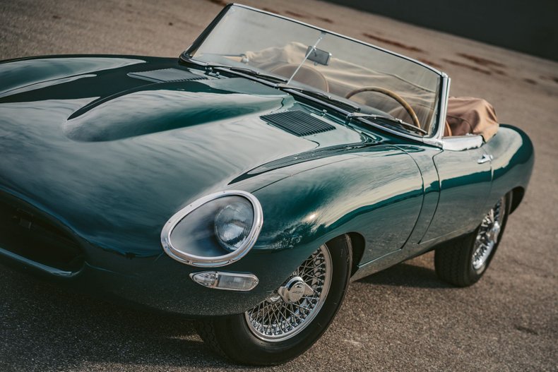 1964 Jaguar E-Type 16
