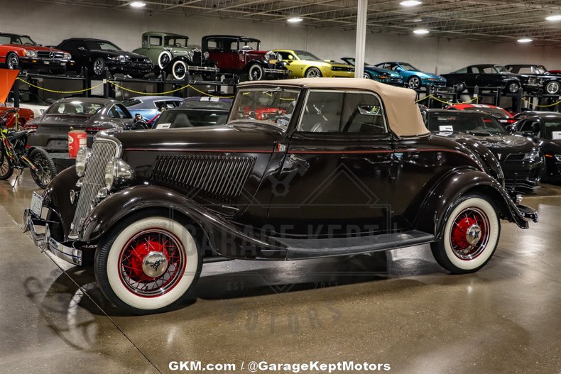 1934 Ford Cabriolet 9
