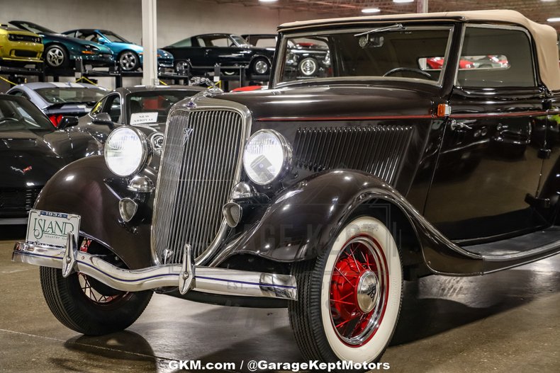 1934 Ford Cabriolet 27