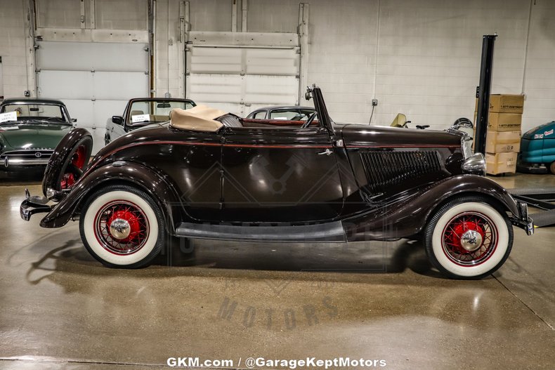 1934 Ford Cabriolet 77
