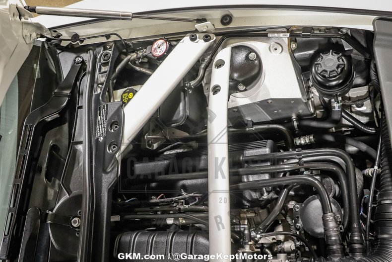 2015 Aston Martin V8 Vantage 136
