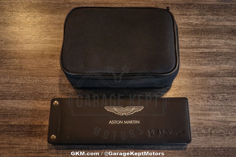 2015 Aston Martin V8 Vantage 176