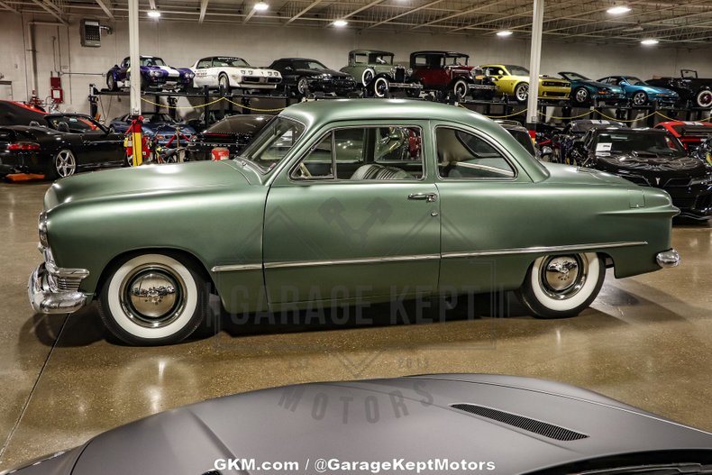 1950 Ford Custom Deluxe 10