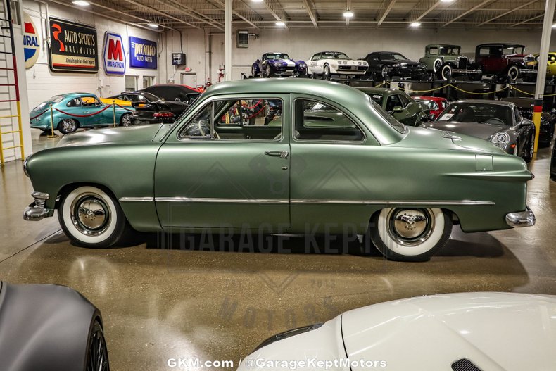 1950 Ford Custom Deluxe 11