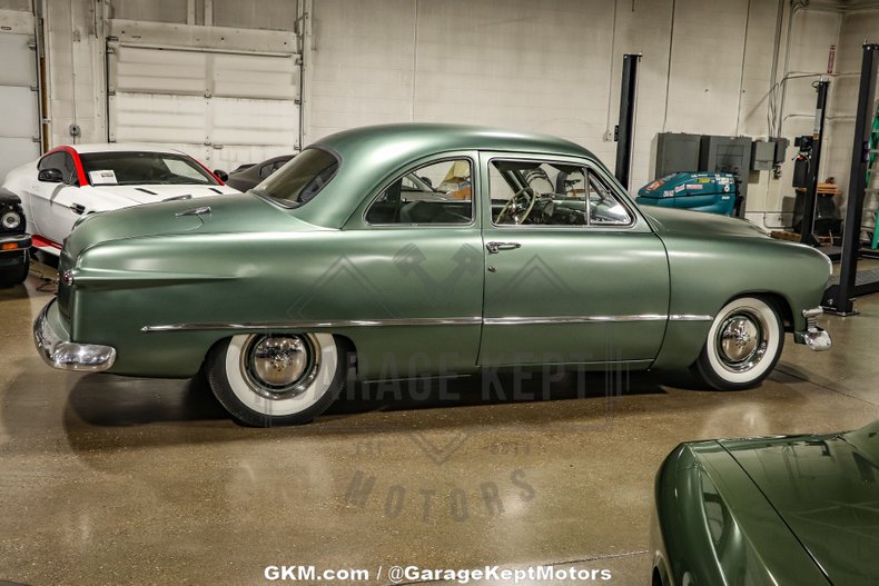 1950 Ford Custom Deluxe 16