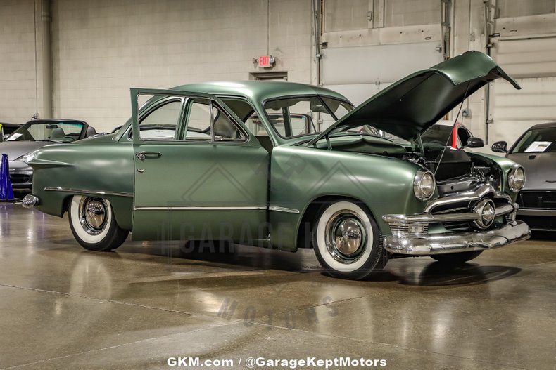 1950 Ford Custom Deluxe 62