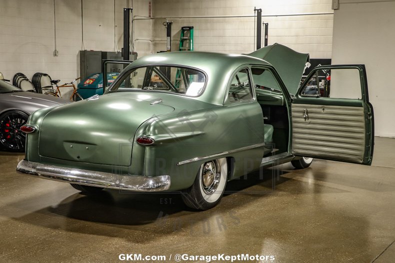 1950 Ford Custom Deluxe 64