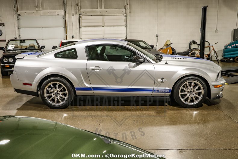 2009 Ford Shelby 31