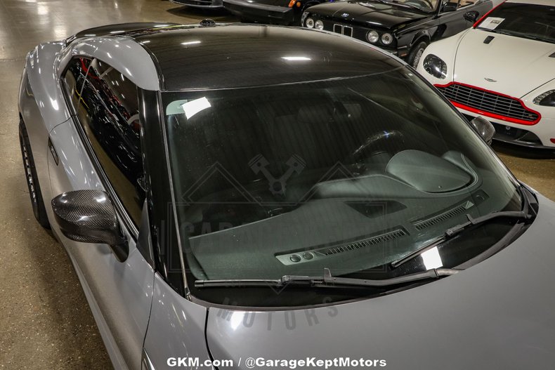 2014 Nissan GT-R 38