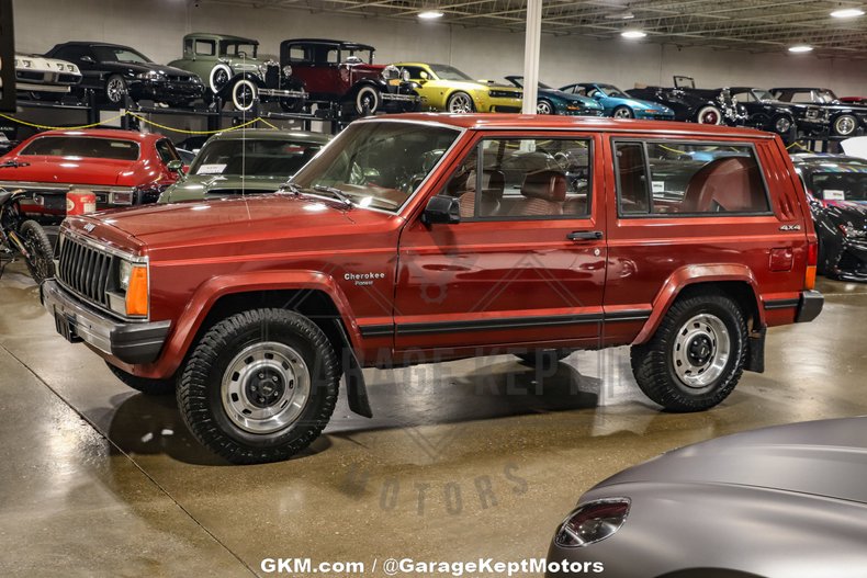1986 Jeep Cherokee 9