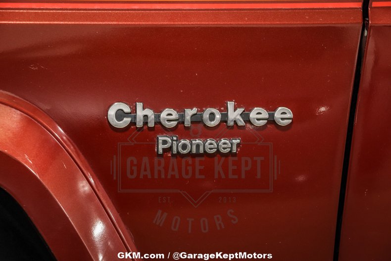 1986 Jeep Cherokee 36