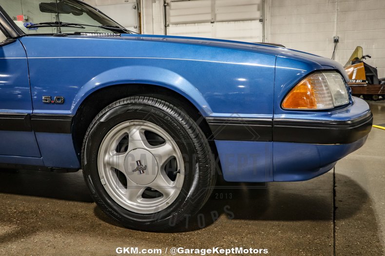 1989 Ford Mustang 66
