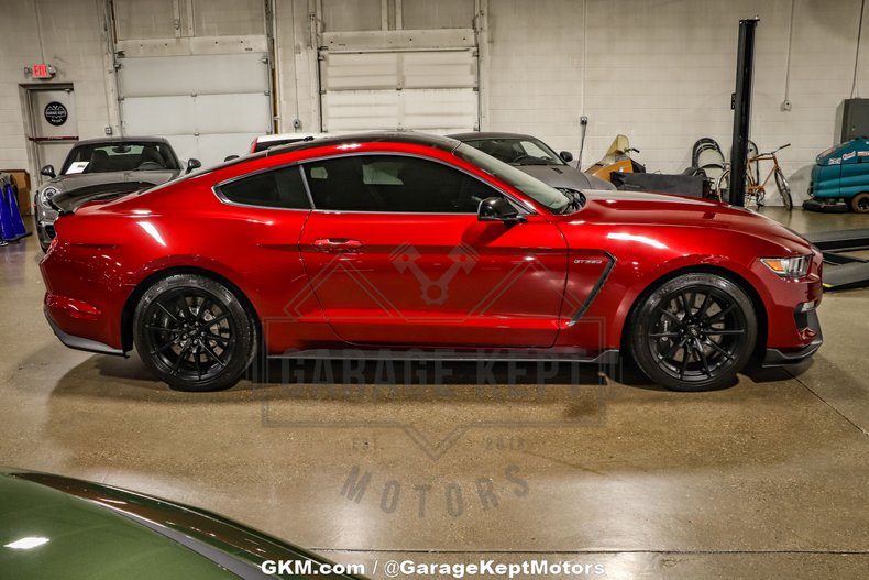 2018 Shelby GT350 33