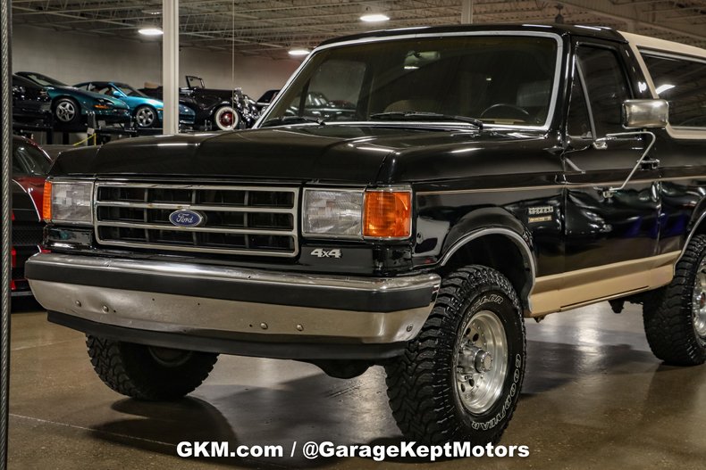 1991 Ford Bronco 29