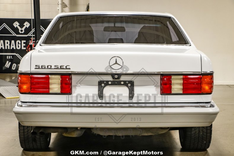 1989 Mercedes-Benz 560 SEC 58