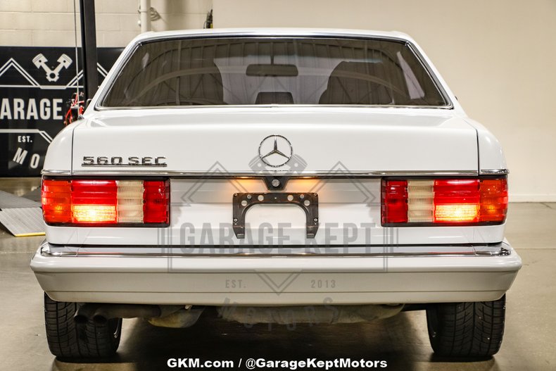 1989 Mercedes-Benz 560 SEC 59