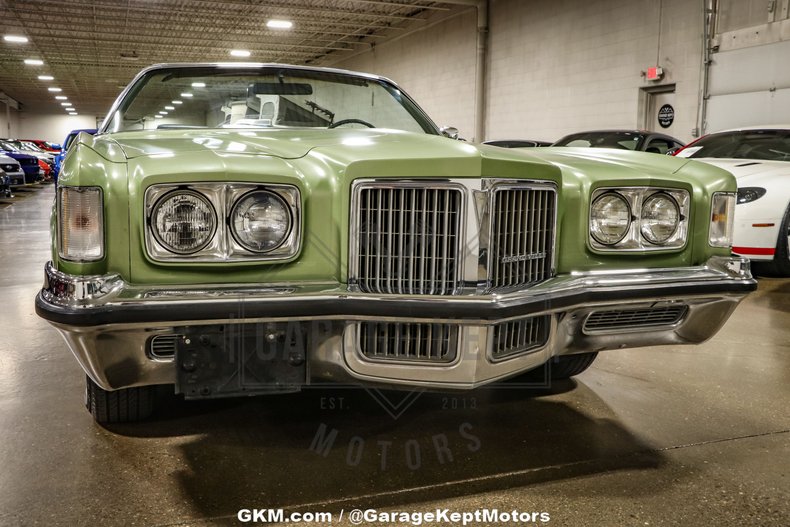1972 Pontiac Grand Ville 37