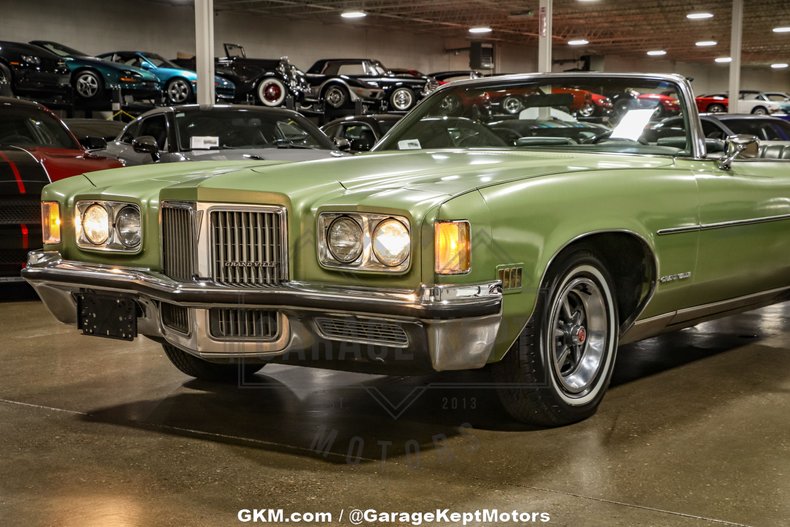 1972 Pontiac Grand Ville 41