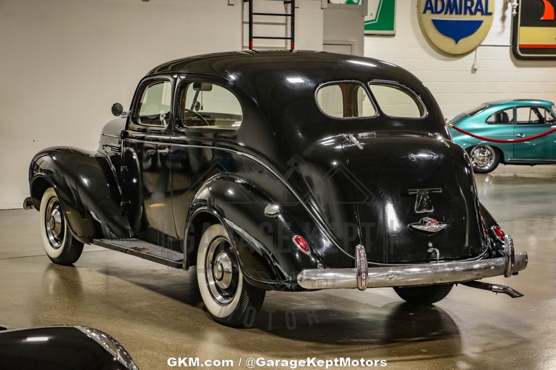 1939 Plymouth P8 13