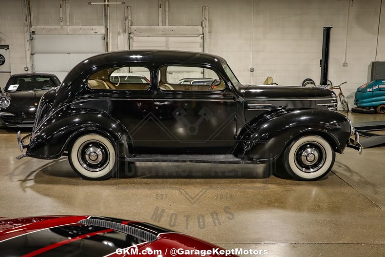 1939 Plymouth P8 17