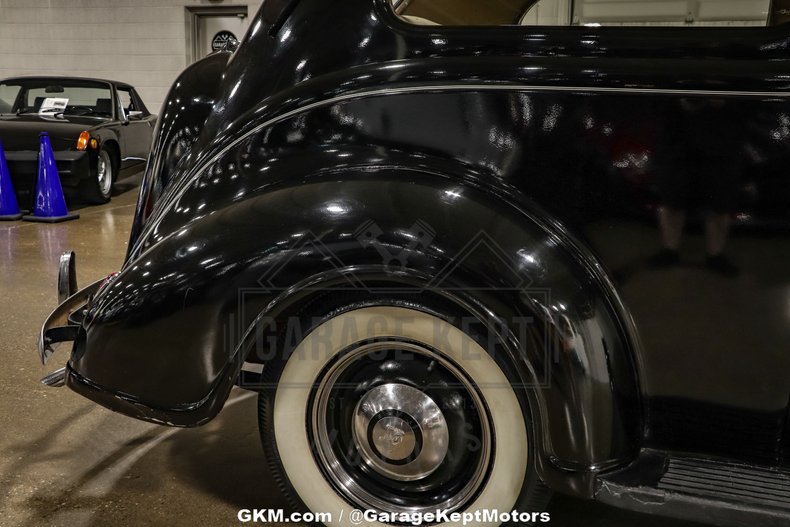 1939 Plymouth P8 55