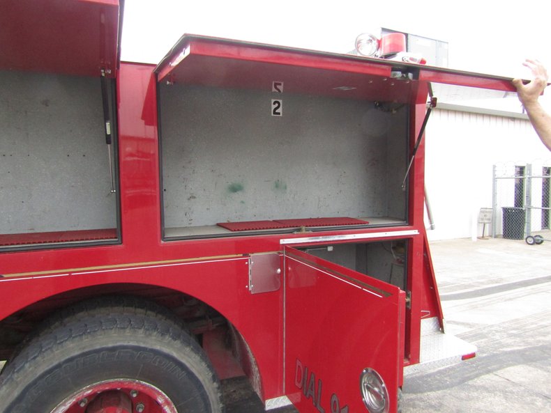 For Sale 1985 Ford F8000 Fire Truck