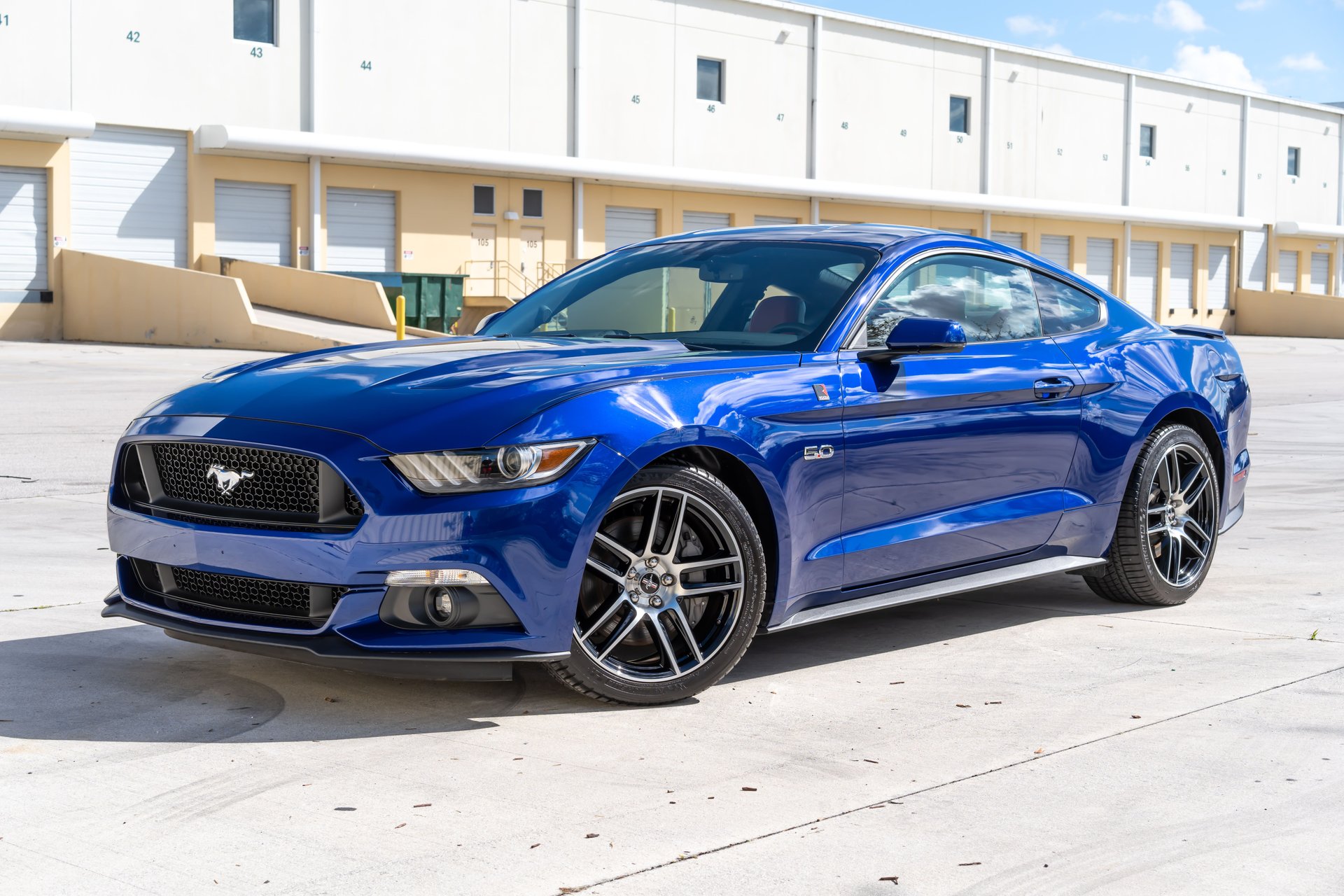 2015 Ford Mustang | American Muscle CarZ