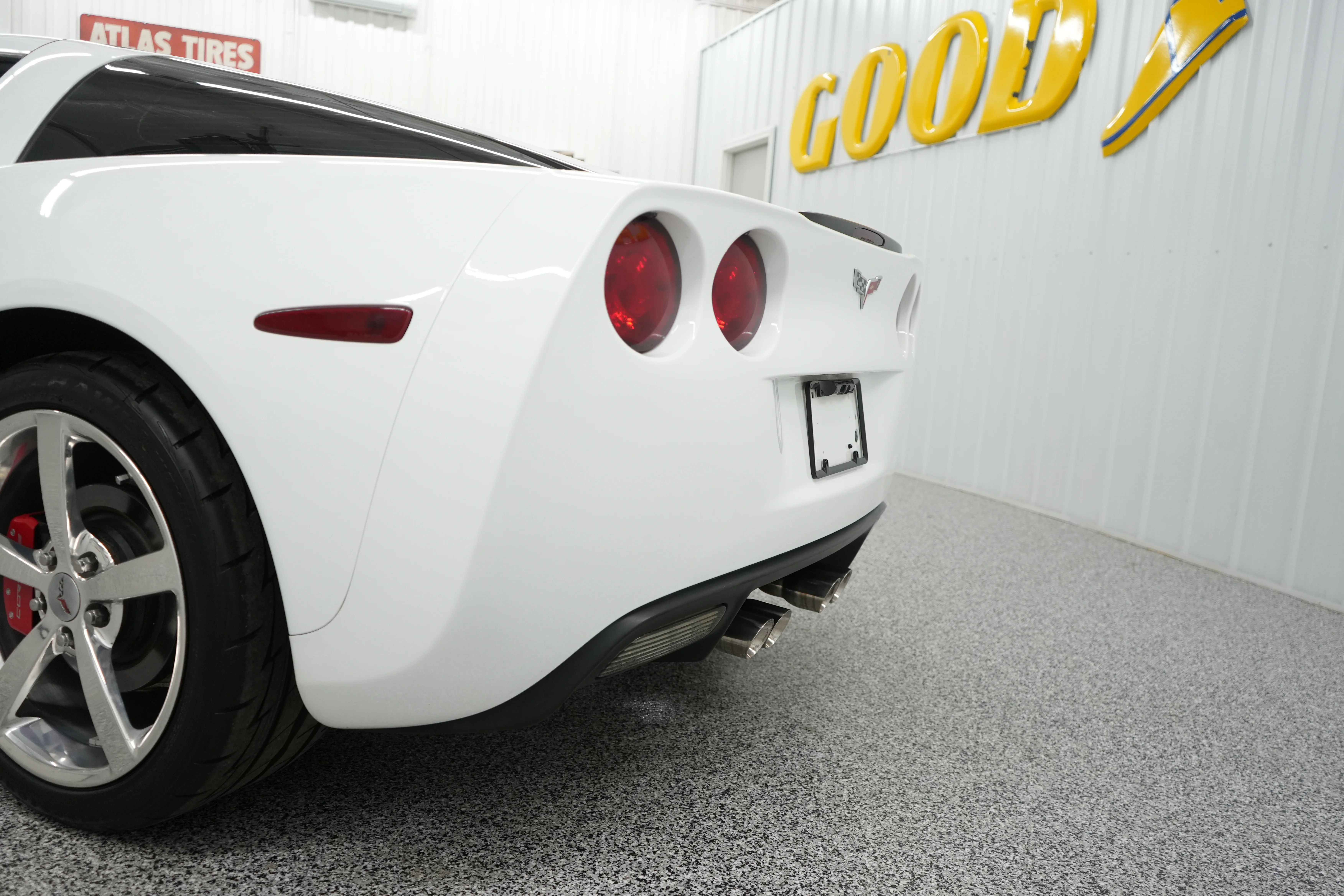 2005 Chevrolet Corvette Base - Photo 9