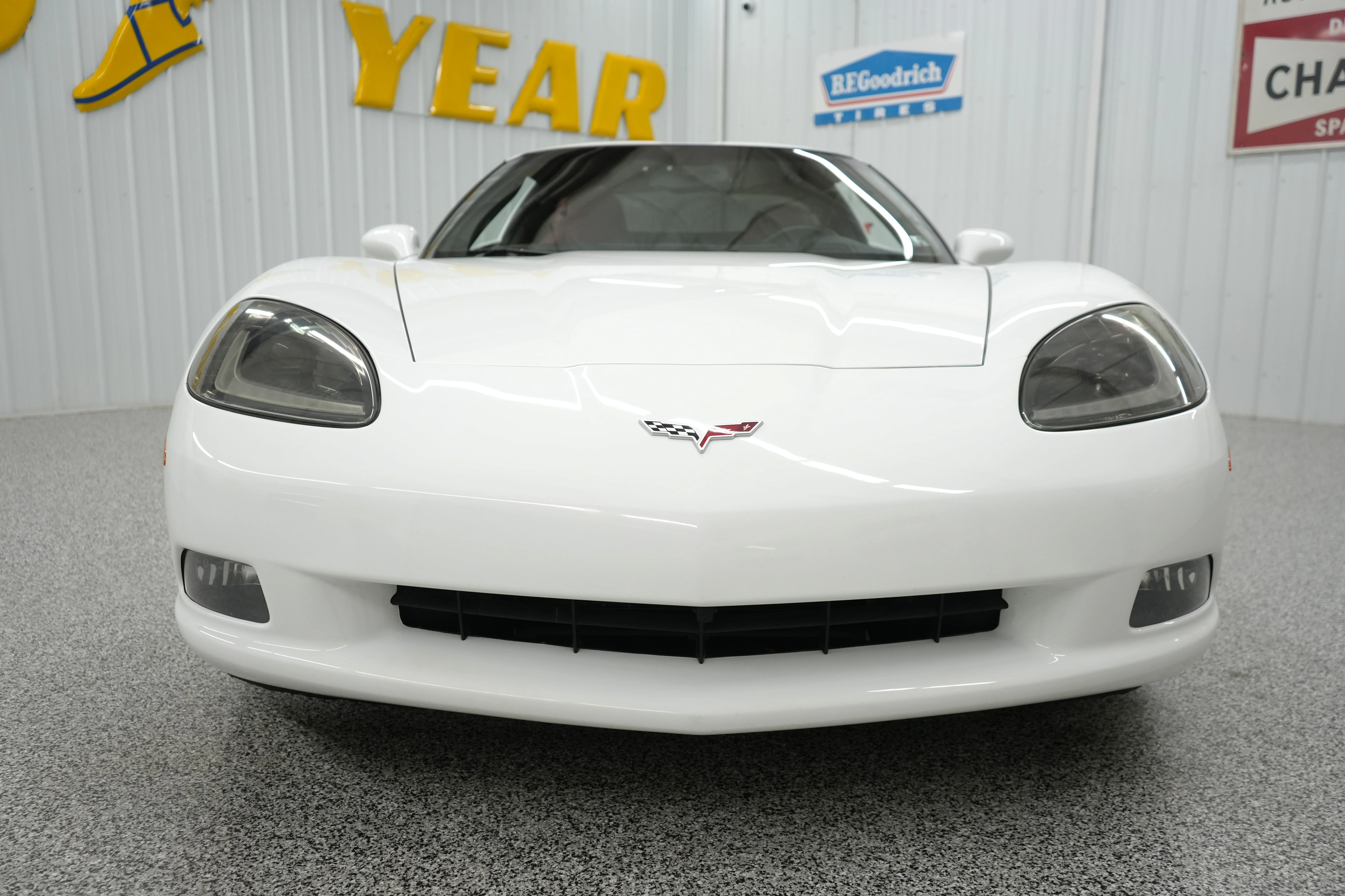 2005 Chevrolet Corvette Base - Photo 28