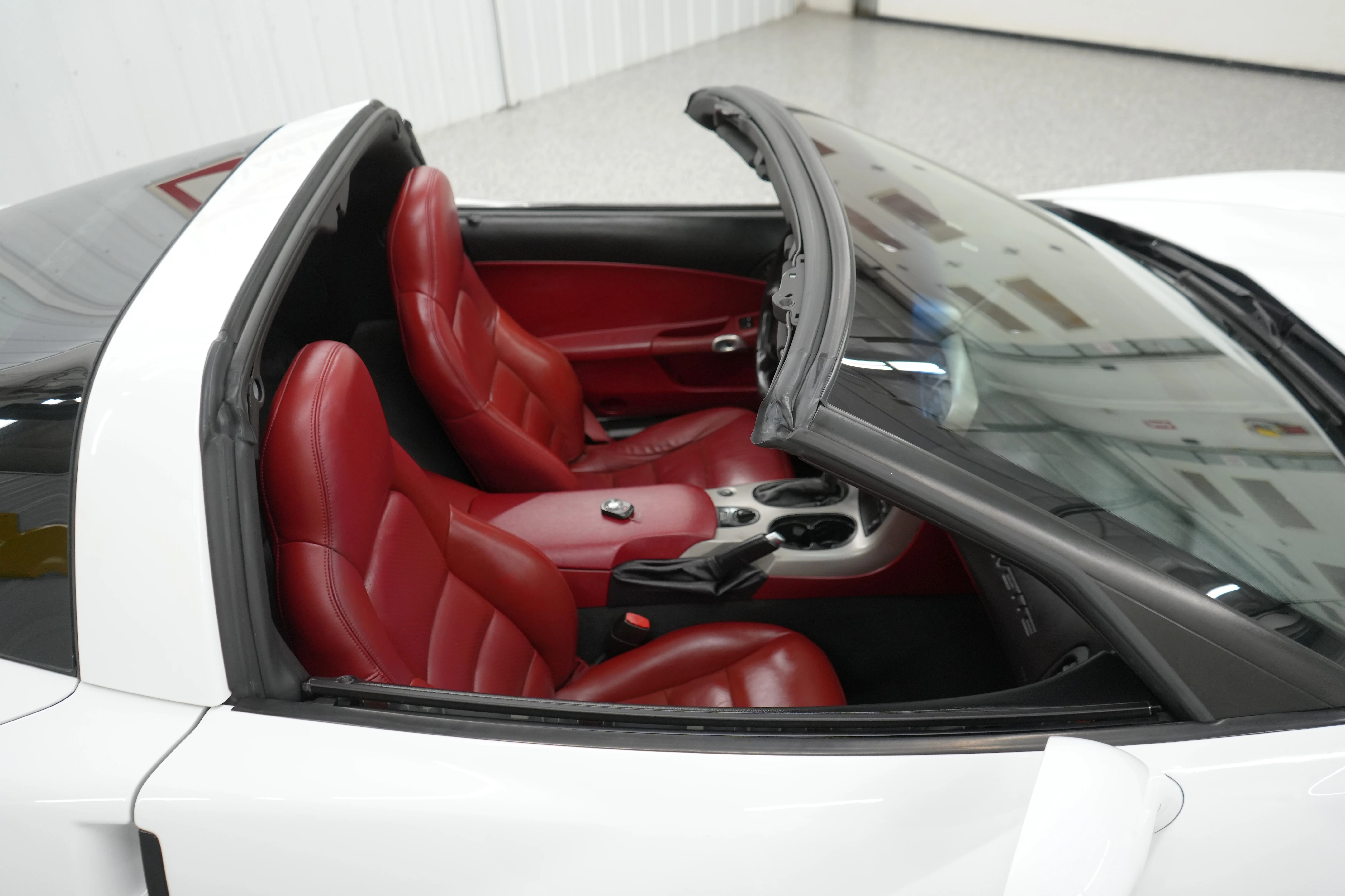 2005 Chevrolet Corvette Base - Photo 34
