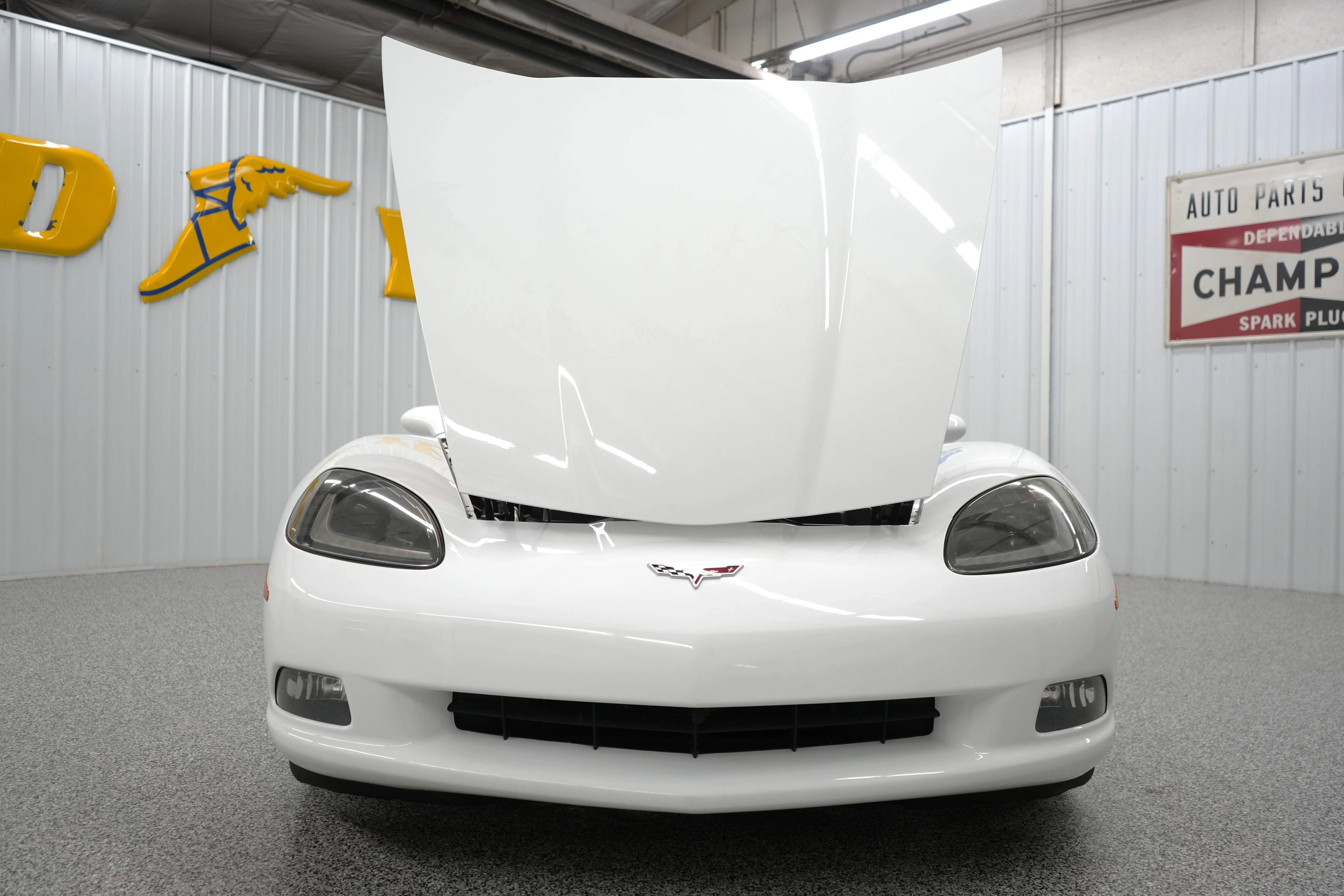 2005 Chevrolet Corvette Base - Photo 76