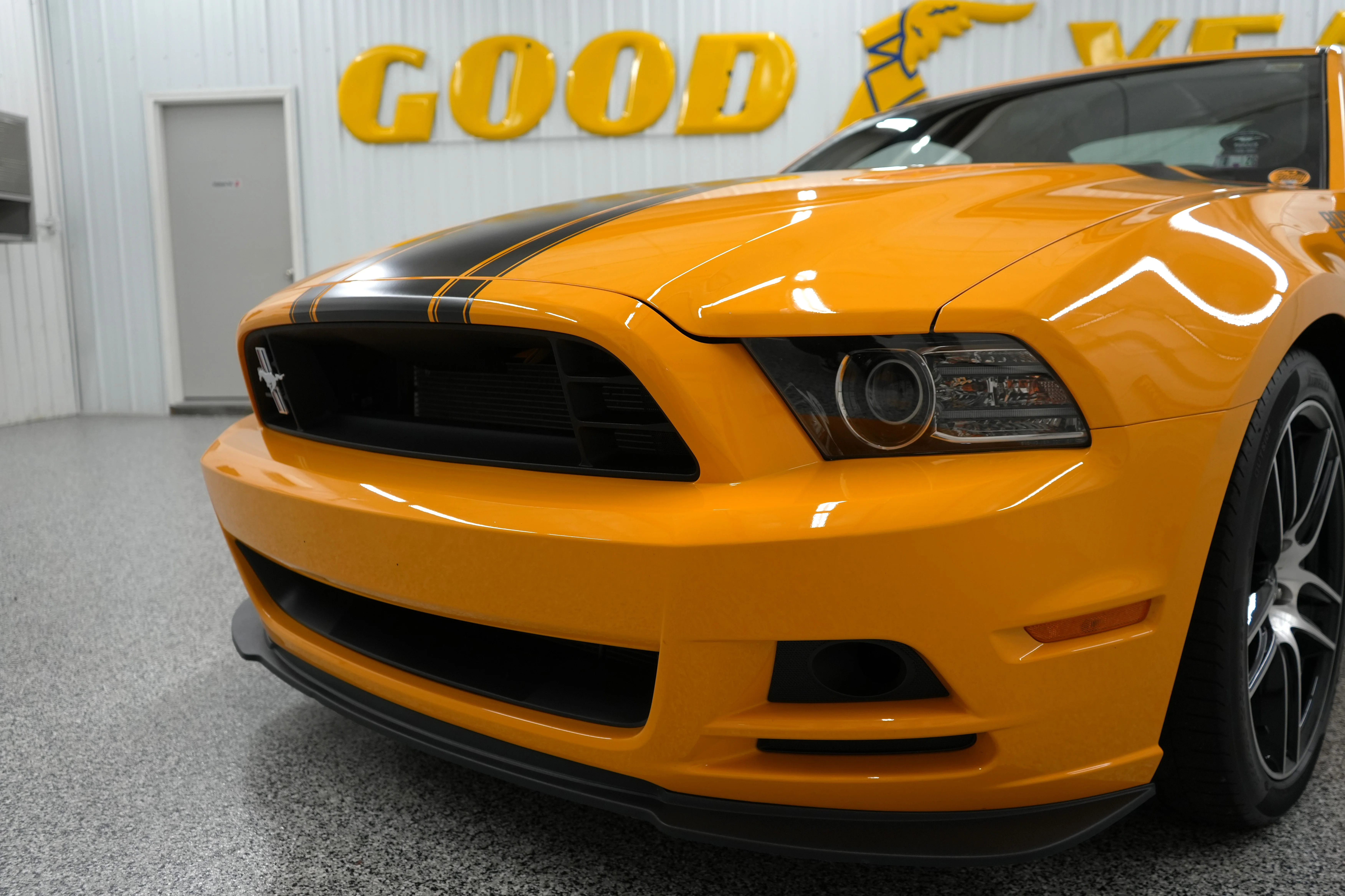 2013 Ford Mustang Boss 302 - Photo 29