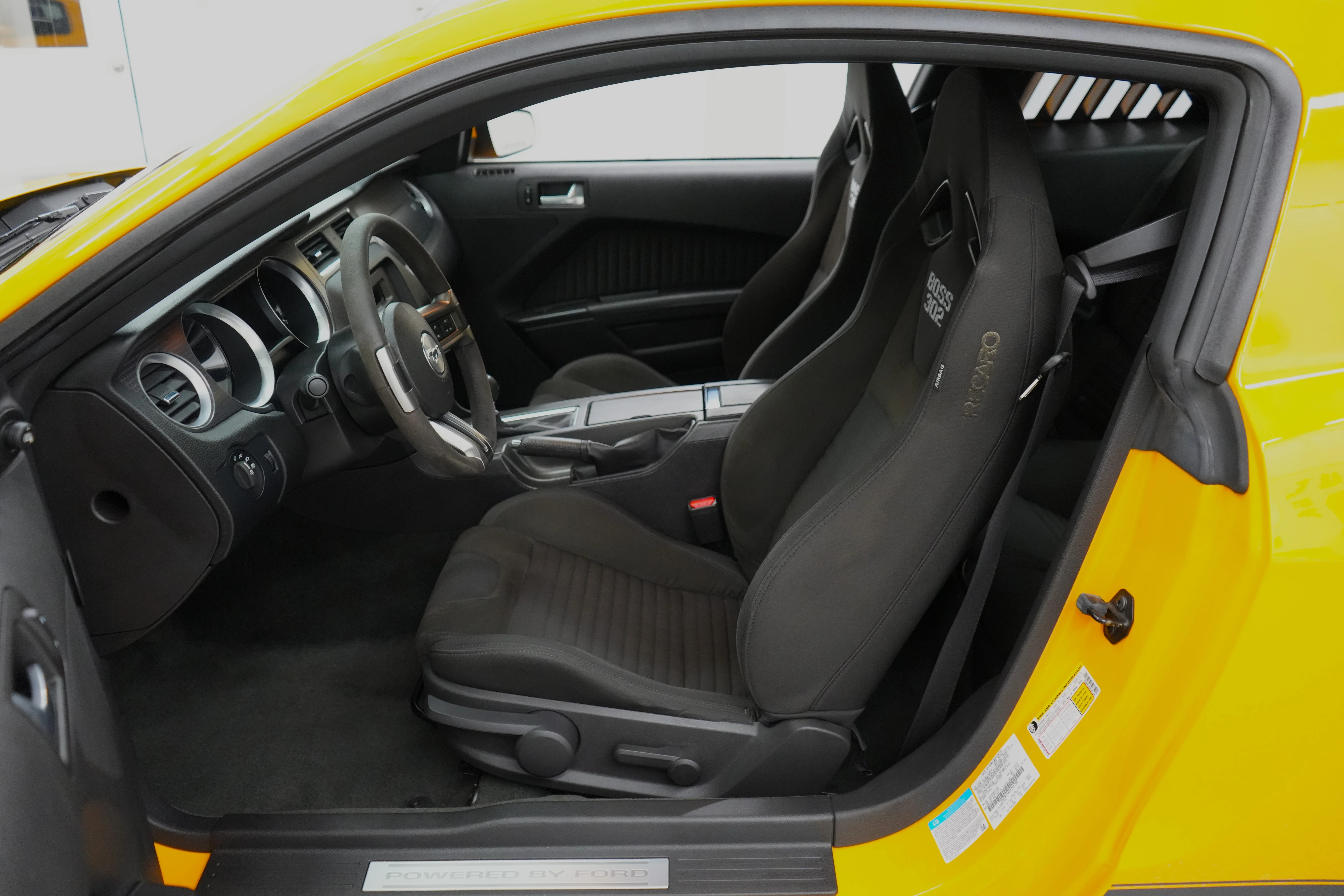 2013 Ford Mustang Boss 302 - Photo 35